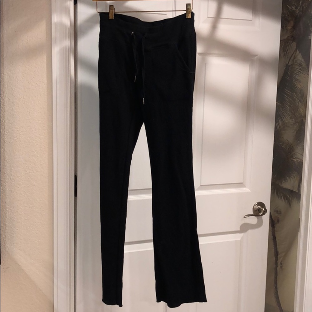 Calvin Klein sweatpants stretchy performance